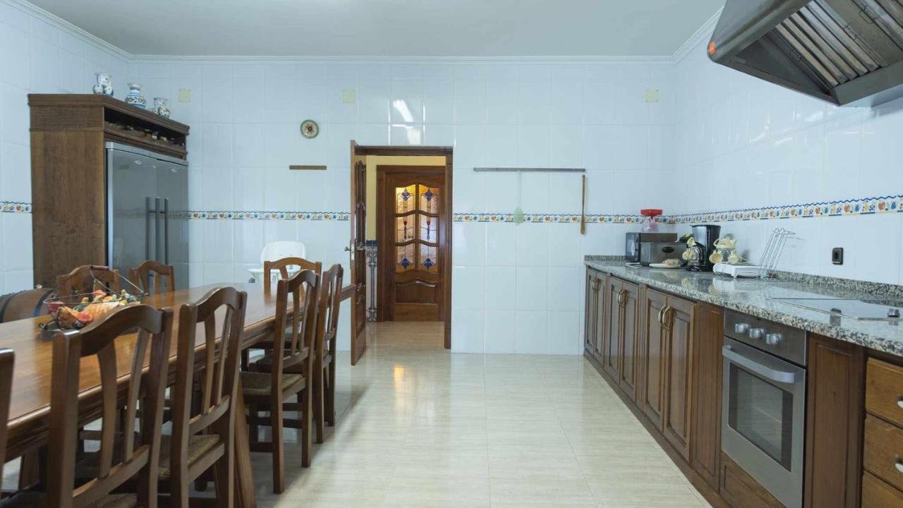 Villa Las Tres Hermanas Albarreal De Tajo By Toledo Ap Exterior photo